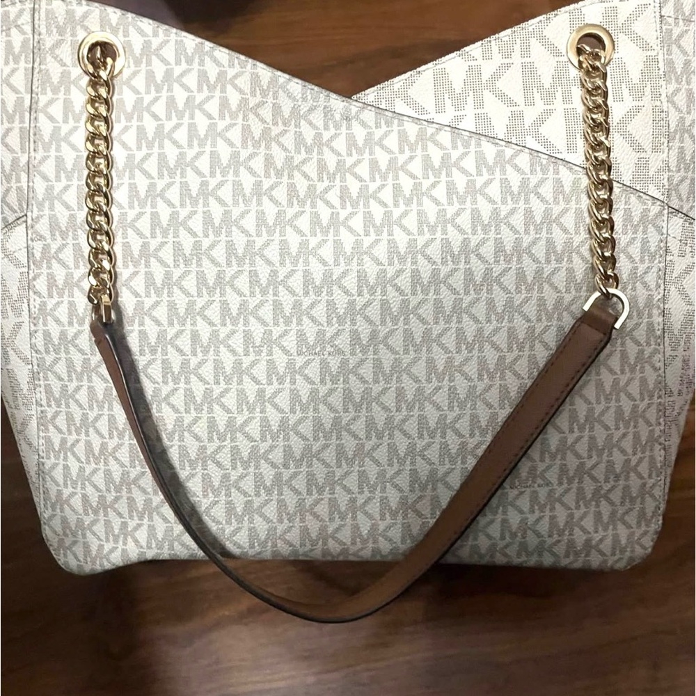 Michael Kors Signature Beige and Brown Tote - Picture 3 of 6